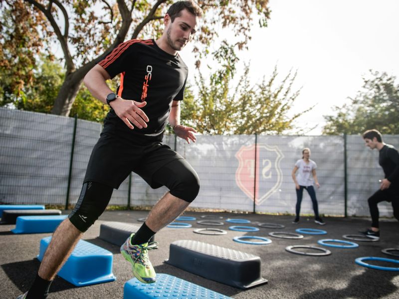 Sportschool of Bootcamp Groep: Wat past het beste bij jou?